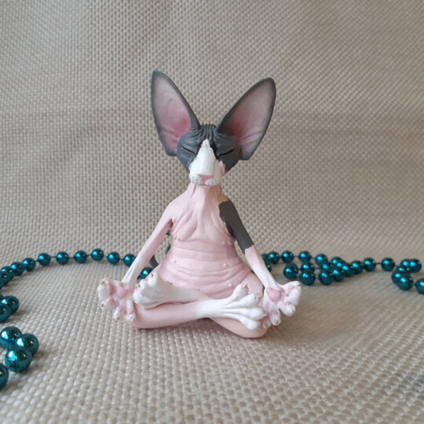 Creative PVC Simulation Hairless Cat – Sphinx Animal Model Figure